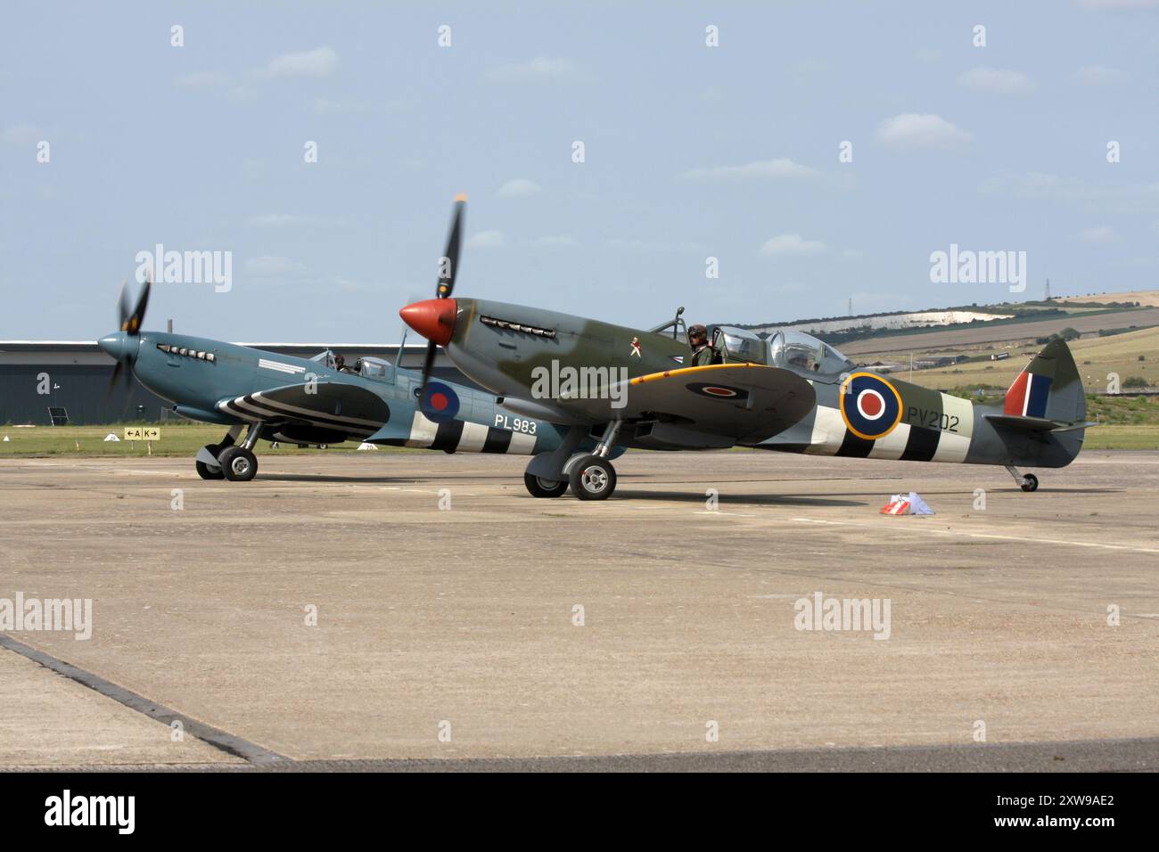 Ein Supermarine Spitfire Mk IX/T Umbau mit zwei Sitzplätzen am Brighton City Airport Stockfoto