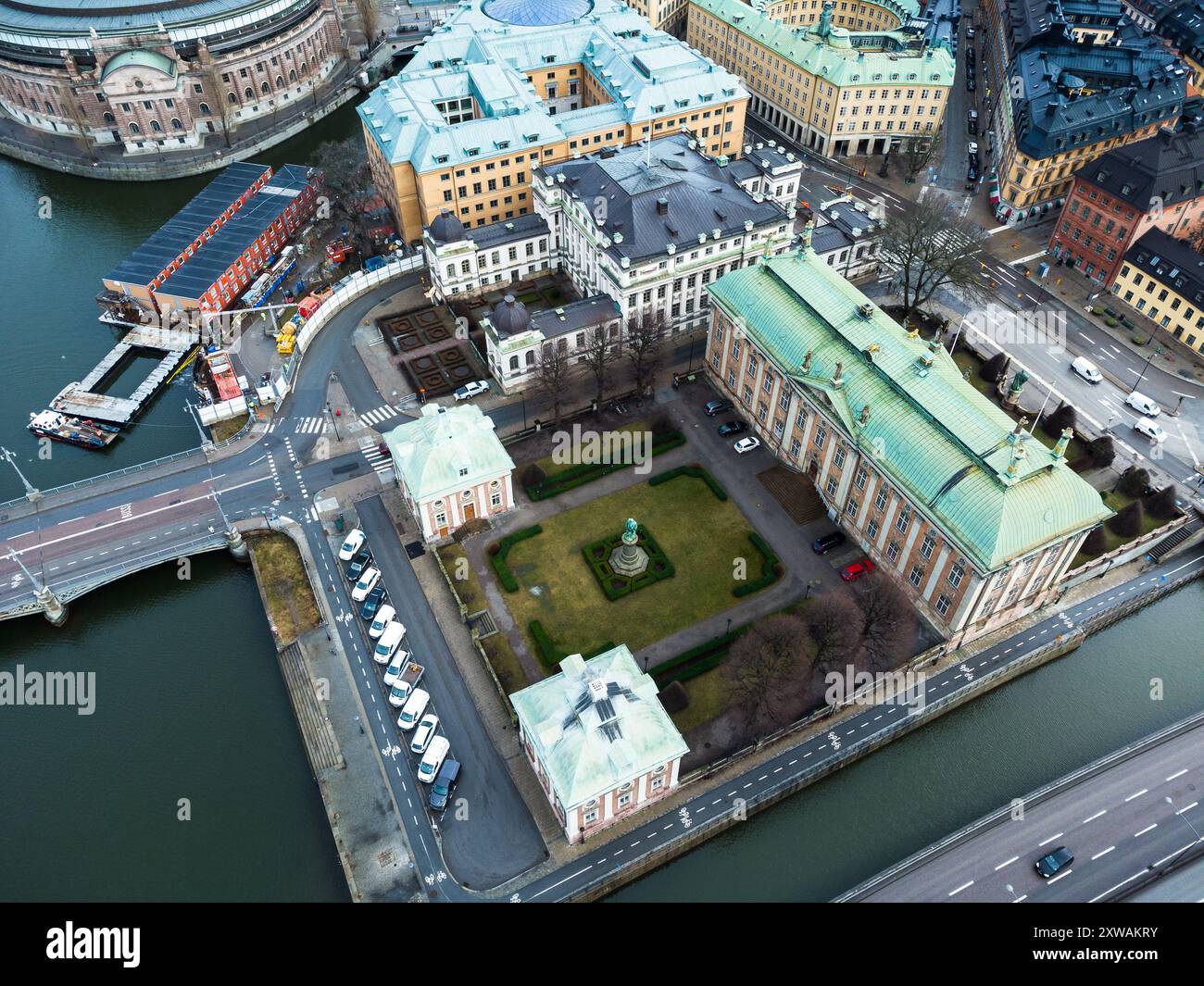 Stockholm, Schweden: Aus der Vogelperspektive der Altstadt Gamla Stan in Stockholm mit dem Bonde-Palast und dem Adelshaus in der schwedischen Hauptstadt Stockfoto