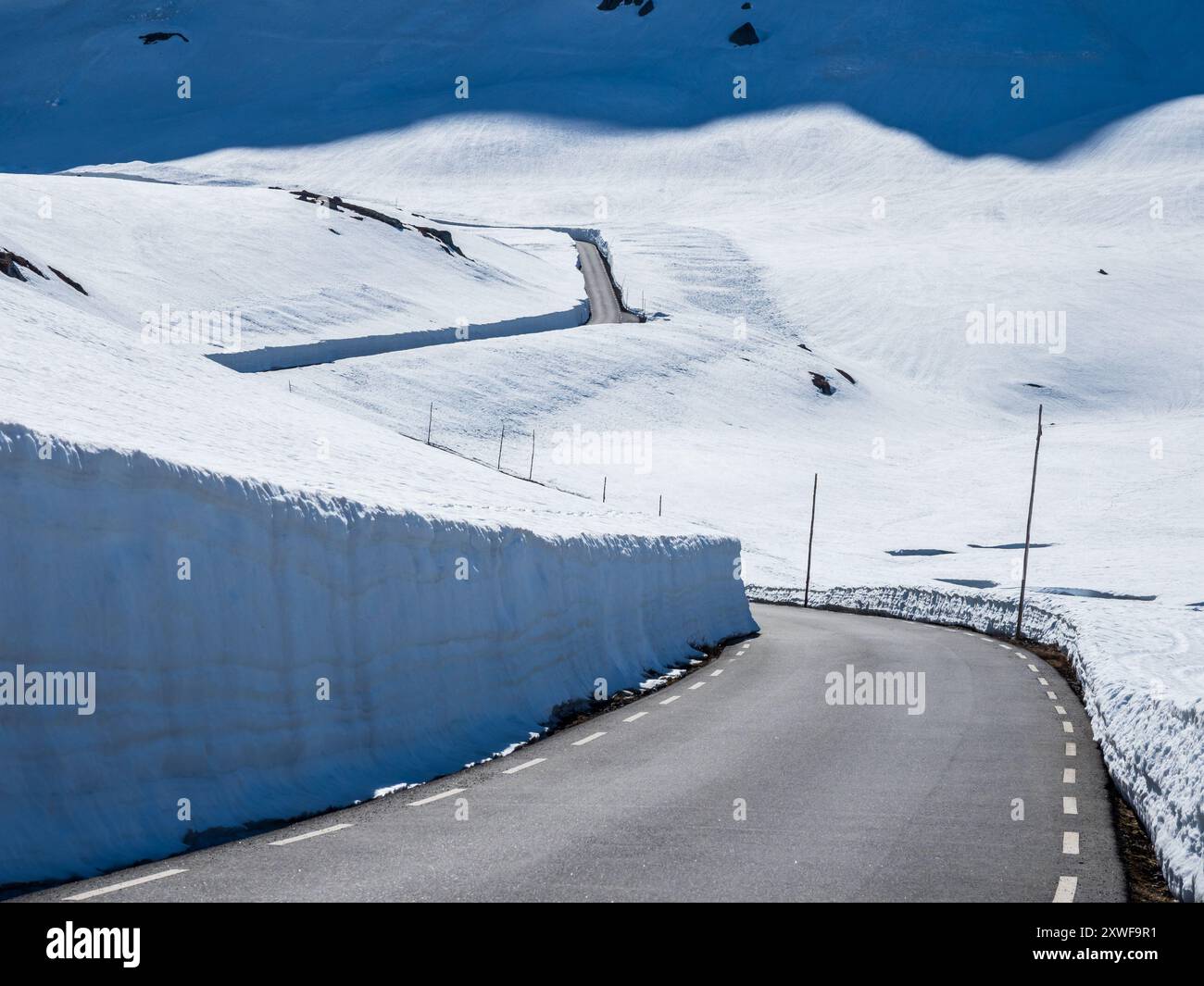 Historische Bergstraße über den Haukelifjell, Touristenroute, Norwegen. Stockfoto