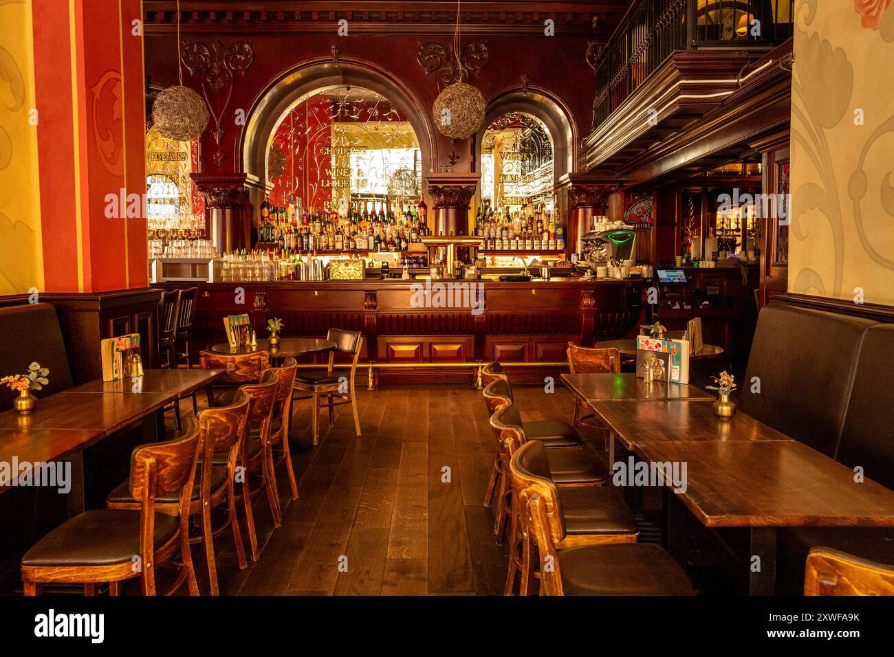 Berlin, 14. August 2024: In der Grand Bar in der Oranienburgerstraße Stockfoto