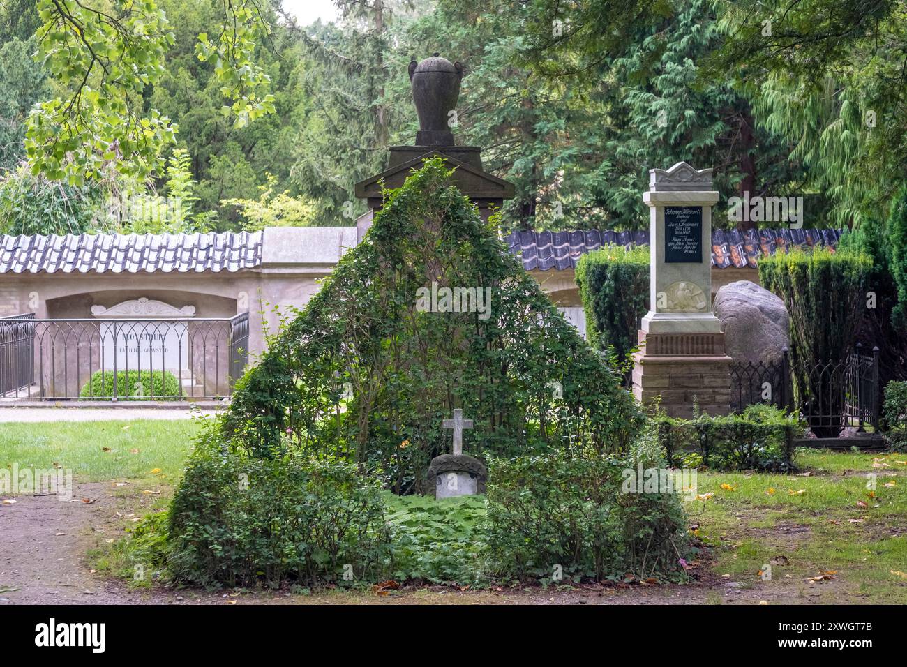 Grabstein auf dem Assistens Friedhof in Kopenhagen, Dänemark Stockfoto