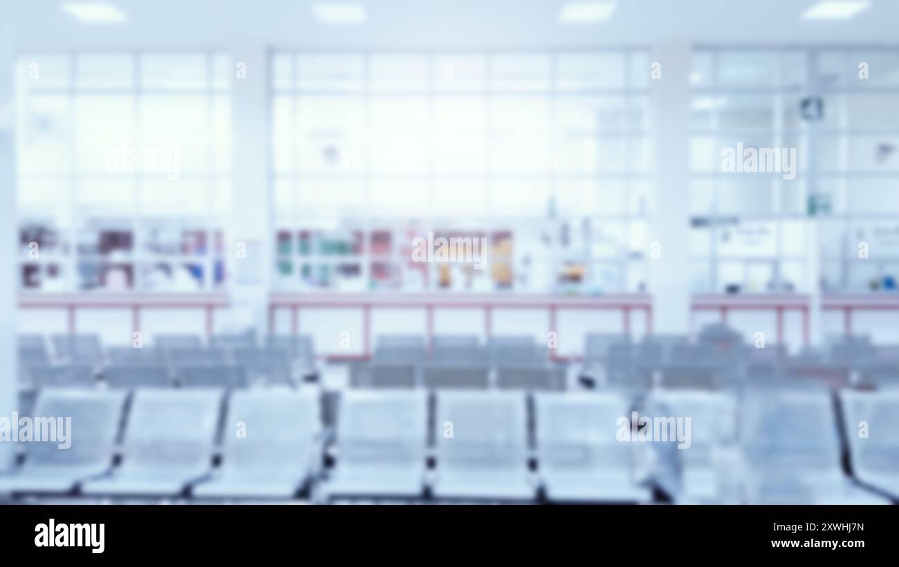 Unscharfes Bild im Wartezimmer im Krankenhaus. Medizinischer und Krankenhaushintergrund. Stockfoto