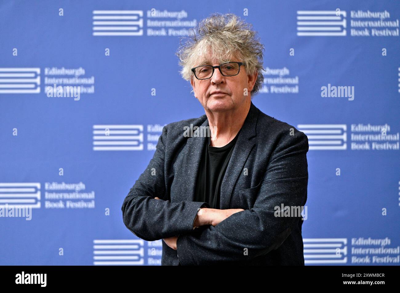 Edinburgh, Schottland, Großbritannien. August 2024. Edinburgh International Book Festival: Paul Muldoon, irischer Dichter, beim offiziellen Fotogespräch. Gewinner des Pulitzer-Preises für Poesie und des T. S. Eliot-Preises. Quelle: Craig Brown/Alamy Live News Stockfoto