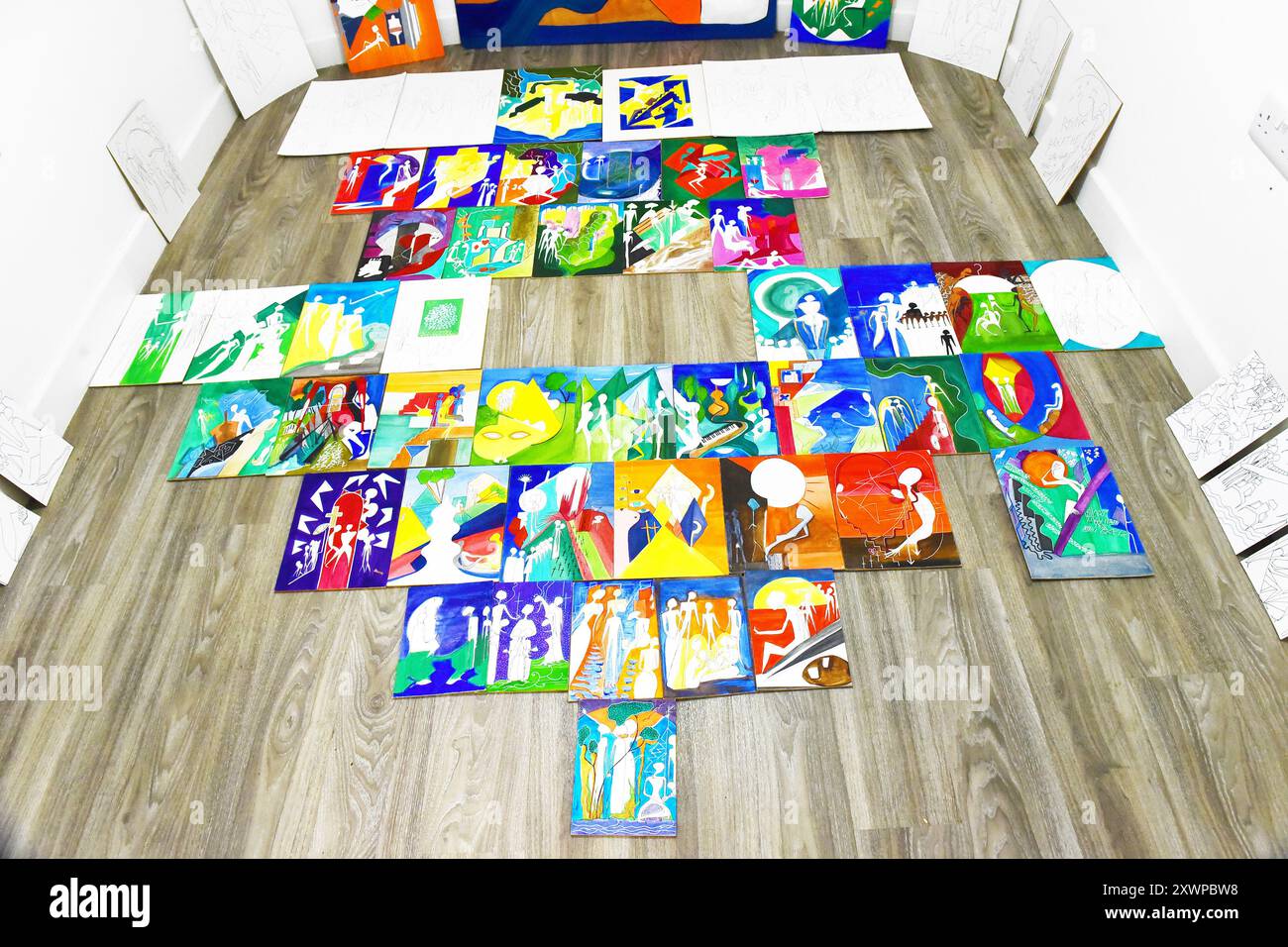 Die Londoner Künstlerin Julie Bloom Current Collection of Mixed Media Artworks, London, Großbritannien. Kredit PatPhoto/Alamy Stock Stockfoto