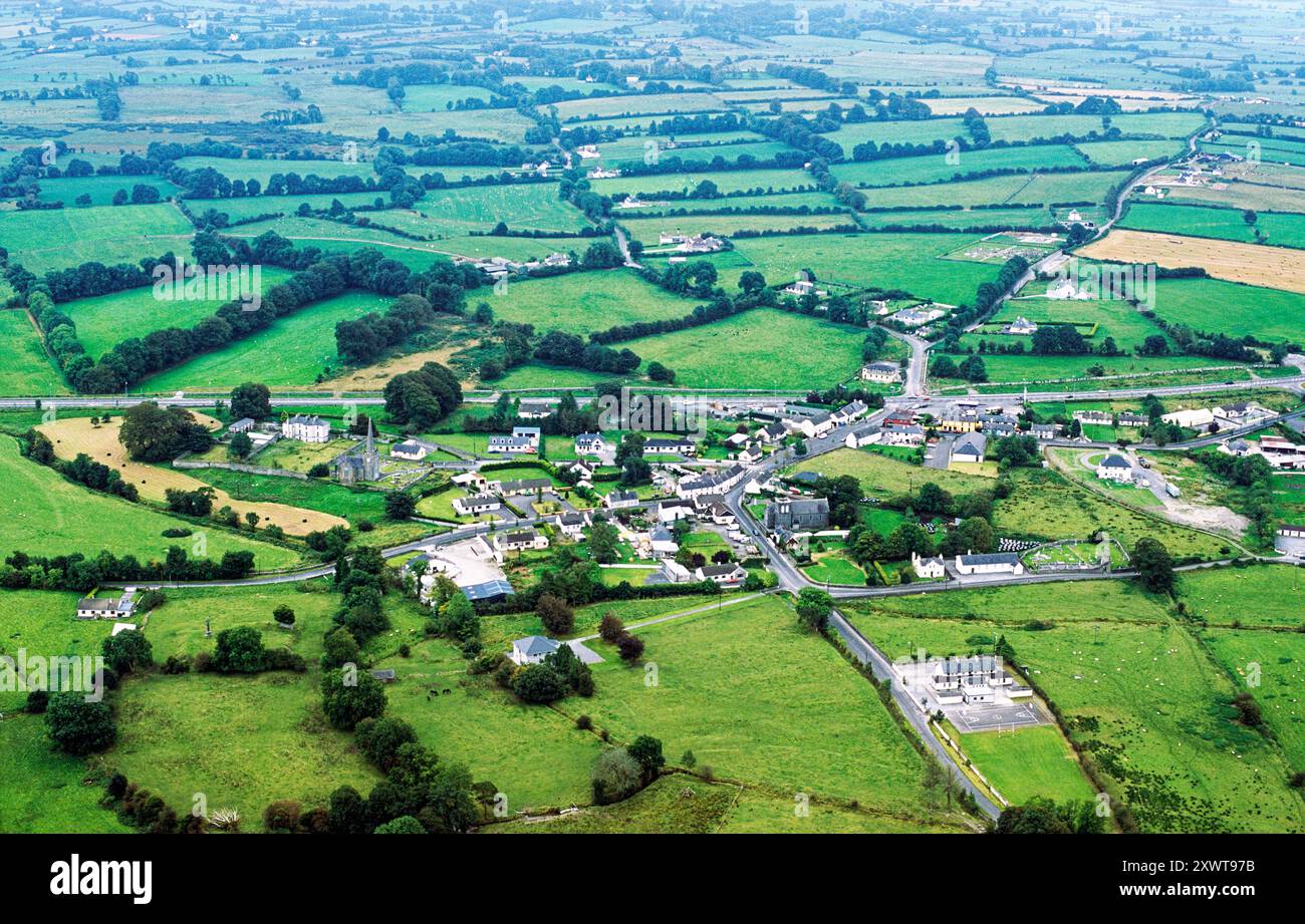 Aughrim, County Galway, Irland. Schlachtfeld, Schlacht von Aughrim. Letzte Niederlage 1691 der Jakobiten durch die Armee von Wilhelm von Orange. Antenne Stockfoto
