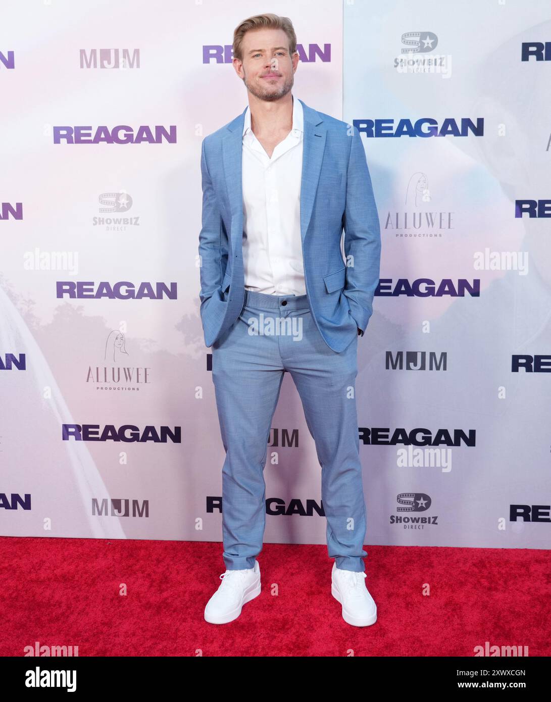 Los Angeles, USA. August 2024. Trevor Donovan kommt am Dienstag bei der REAGAN Los Angeles Premiere im TCL Chinese Theatre in Hollywood, CA. August 2024. (Foto: Sthanlee B. Mirador/SIPA USA) Credit: SIPA USA/Alamy Live News Stockfoto