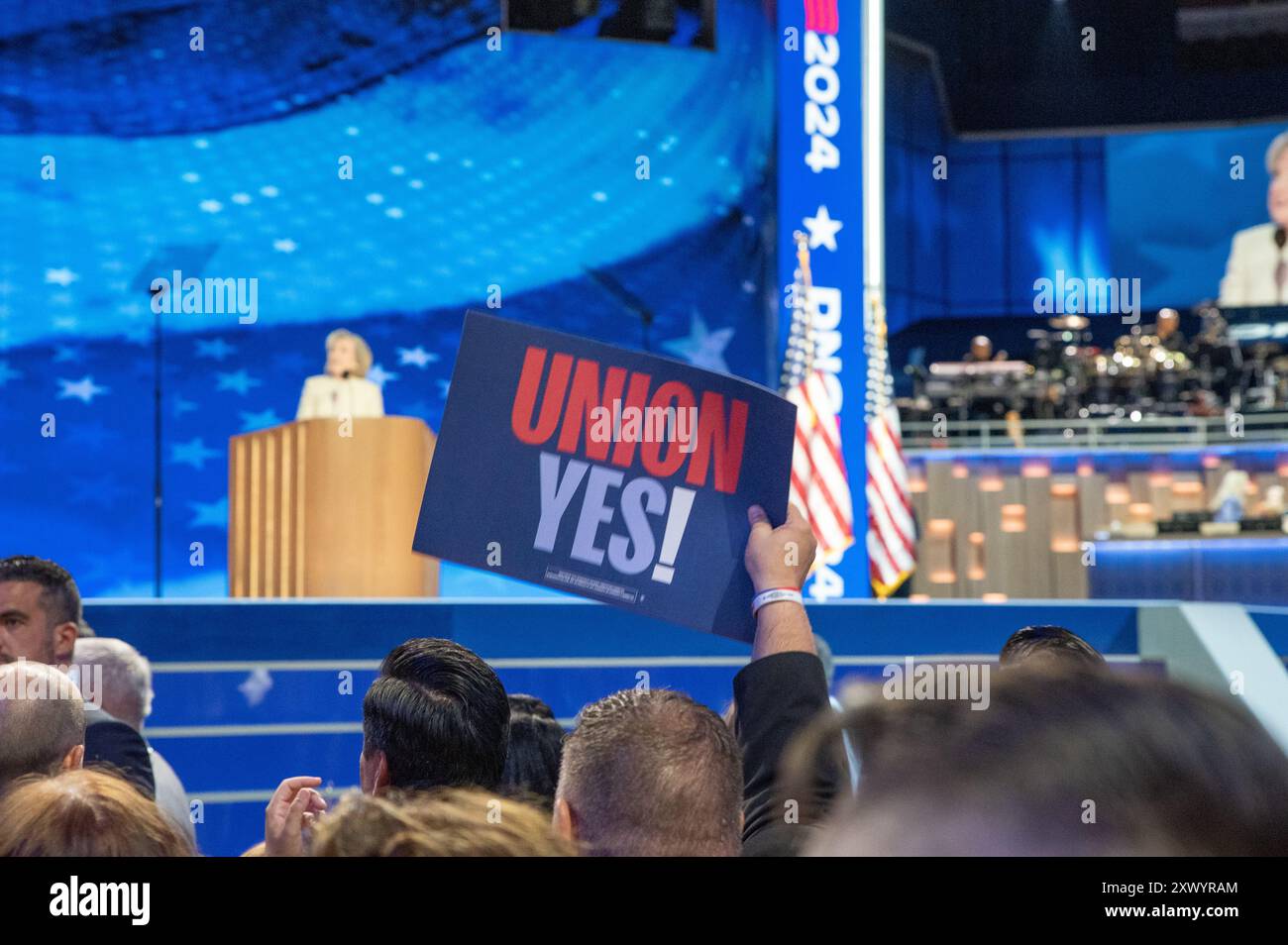 Demokratischer Nationalkonvent Tag 1 Chicago. Eröffnungszeremonie für die DNC Convention in Chicago im United Center. Stockfoto