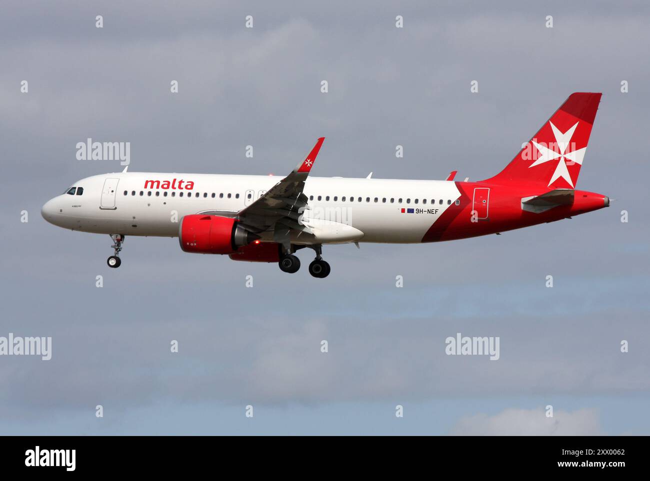 Ein Airbus A320 Neo von KM Malta Airlines Stockfoto