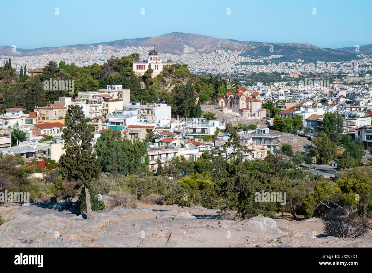 Blick auf die Stadt Athen vom Areopagus-Hügel in Griechenland. Stockfoto