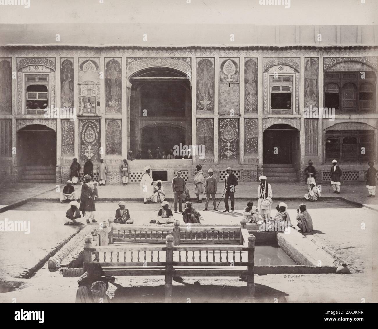 Zweiter Anglo-Afghanischer Krieg. Vintage-Foto vom Innenhof von Wali Sher Ali Khans Zenana (in Kandagar). Afghanistan. 1878-1880 Stockfoto