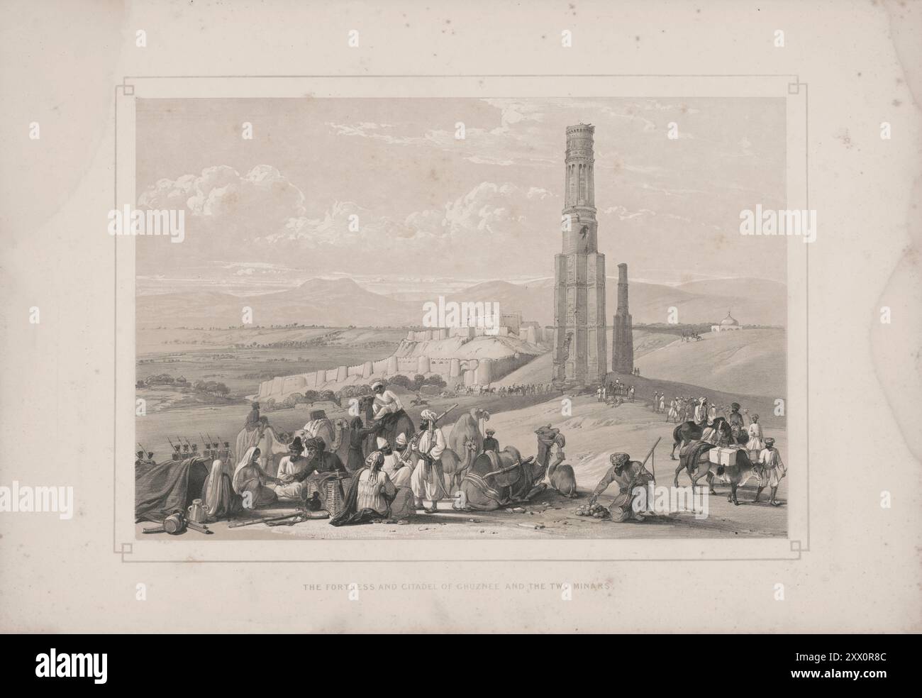 Erster Angloafghanischer Krieg. Die Festung und die Zitadelle von Ghazni und die beiden Minarette. 1840-1850. Skizzen von Jas. Atkinson, esq. Diese Ansicht von Ghazni ist von großem Interesse, da sie Schauplatz eines erfolgreichen Angriffs der Briten unter dem Kommando von Lord Keane war, was aber leider nicht der Fall ist! Seitdem kapituliert hat, nachdem die Truppen von den Ghazees angegriffen worden waren, kam es zu einem schrecklichen Gemetzel, von dem nur hundert der Sepoys getötet wurden, wobei Colonel Palmer und mehrere andere britische Offiziere des Bombay-Establishments knapp mit ihrem Leben flüchteten. Wenn man sich den Mauern dieser Festung nähert, gibt es einen Con-sid Stockfoto