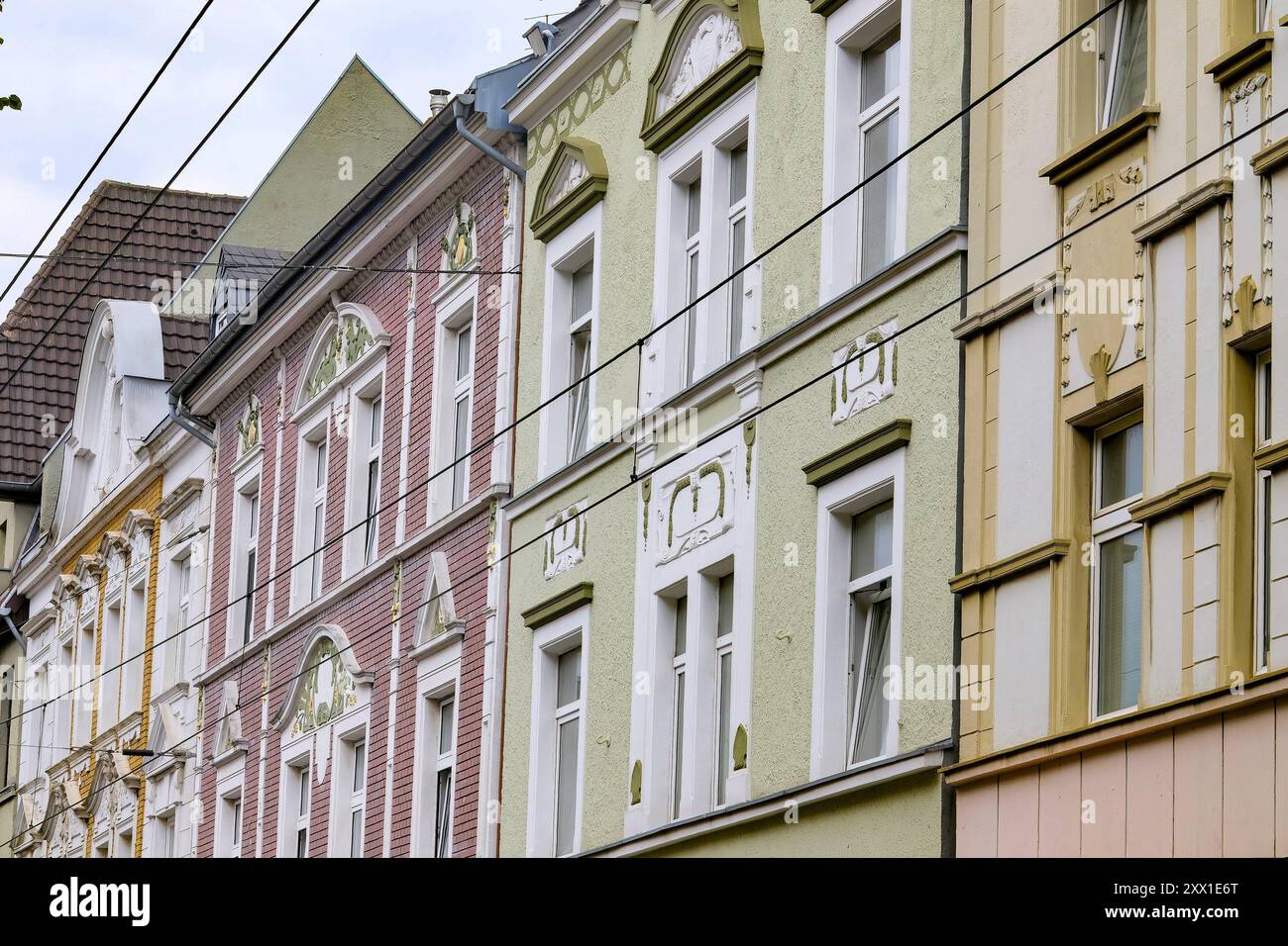 Düsseldorf 21.08.2024 Wohnungen Wohnungsnot Mietswohnung Mieten Mietpreis soziale Wohnungsbau Sozialwohnung Immobilien Wohnraummangel Wohnung Baustelle Neubau Mehrfamilienhaus Mietspiegel Mietpreisspiegel Immobilie Wohnungsmangel Baustau Wohnimmobilie Wohnungsimmobilien Mietpreise Altbau Leerstand Baumaterial Baustoffe Ballungsgebiet bezahlbarer Wohnraum CO2-Preis CO2 Bundes-Klimaschutzgesetz Heizen Heizung Klimapaket Mieter Vermieter Mietpreisbremse Klimasteuer Energiewende Büro Homeoffice Home-Office Konjunkturpaket Grundsteuererklärung Wohngeld Grundsteuererklärung Wohngeld Wohngeld Wohngeld Wohngeld Stockfoto