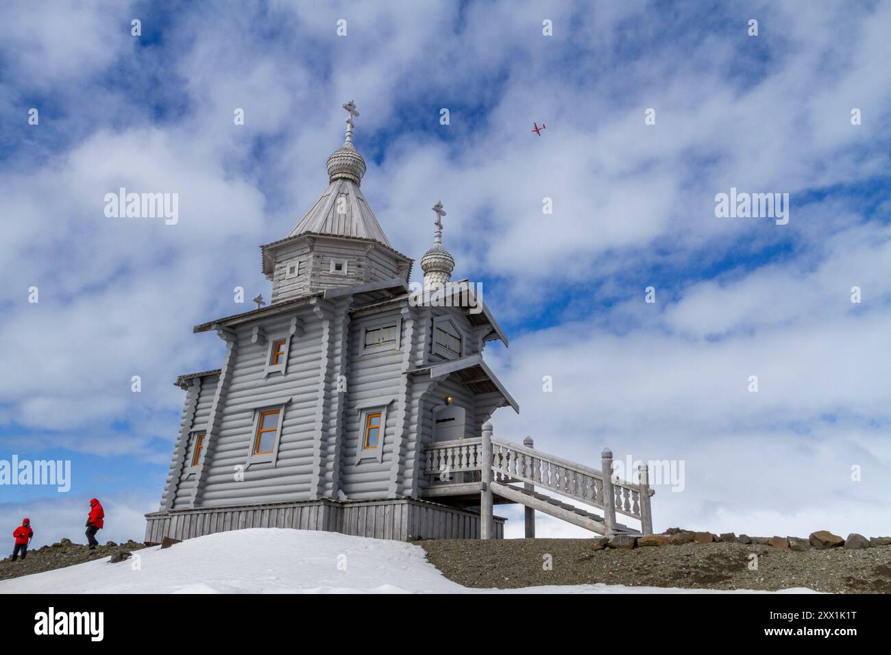 Blick auf die Dreifaltigkeitskirche in Belingshausen Russische Forschungsstation, Antarktis, Südmeer, Polarregionen Stockfoto