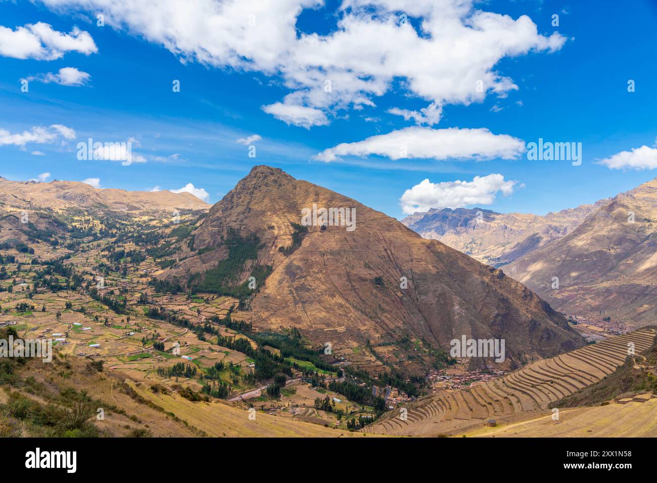 Terrassen in Pisaq (Pisac), UNESCO-Weltkulturerbe, Pisaq, Heiliges Tal, Provinz Urubamba, Region Cusco (Cuzco), Peru, Südamerika Stockfoto