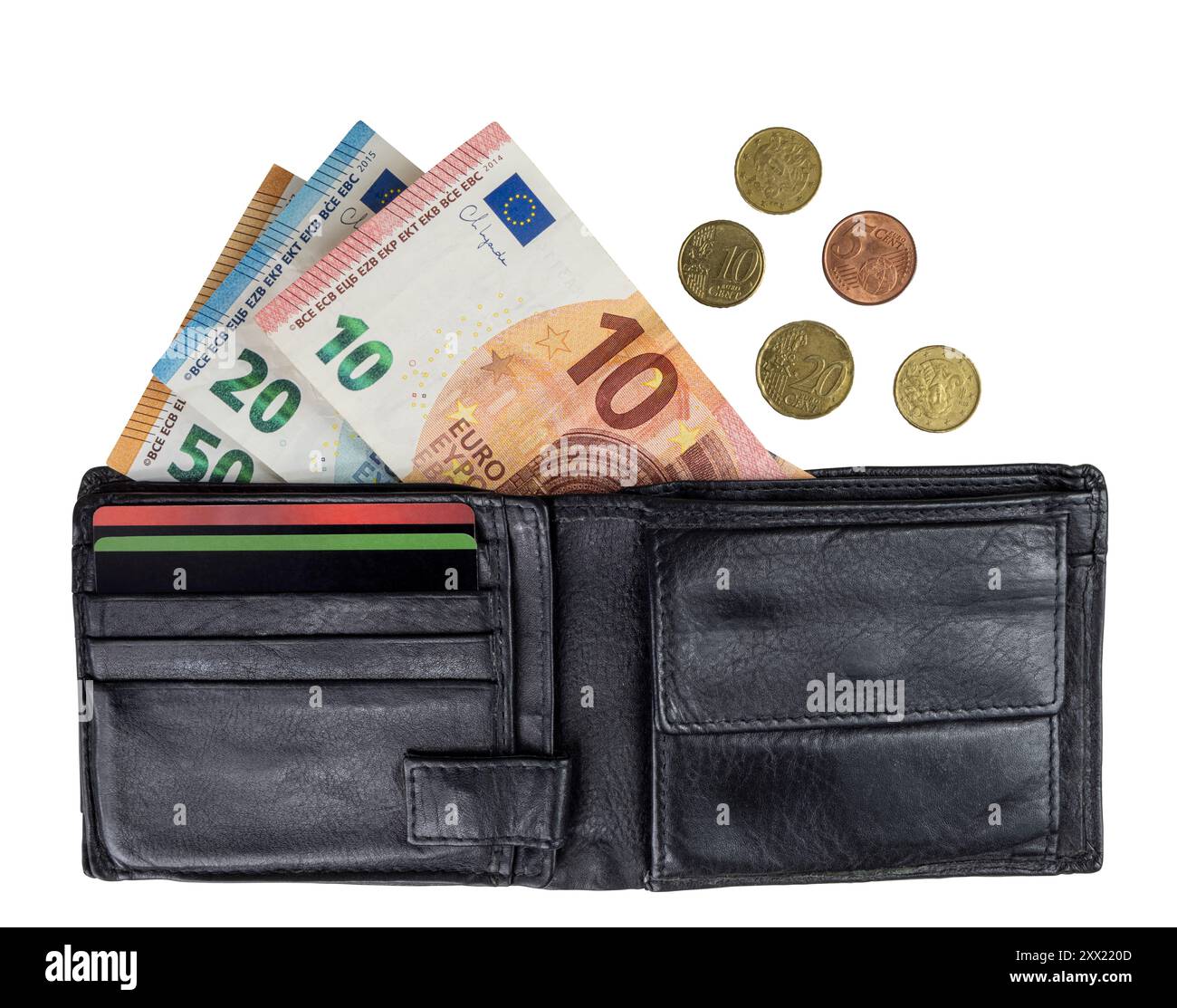 Schwarze Geldbörse mit Banknoten 50, 20 und 10 Euro und etwas Münze daneben. Etwas Bargeld ist aus der Brieftasche. Stockfoto