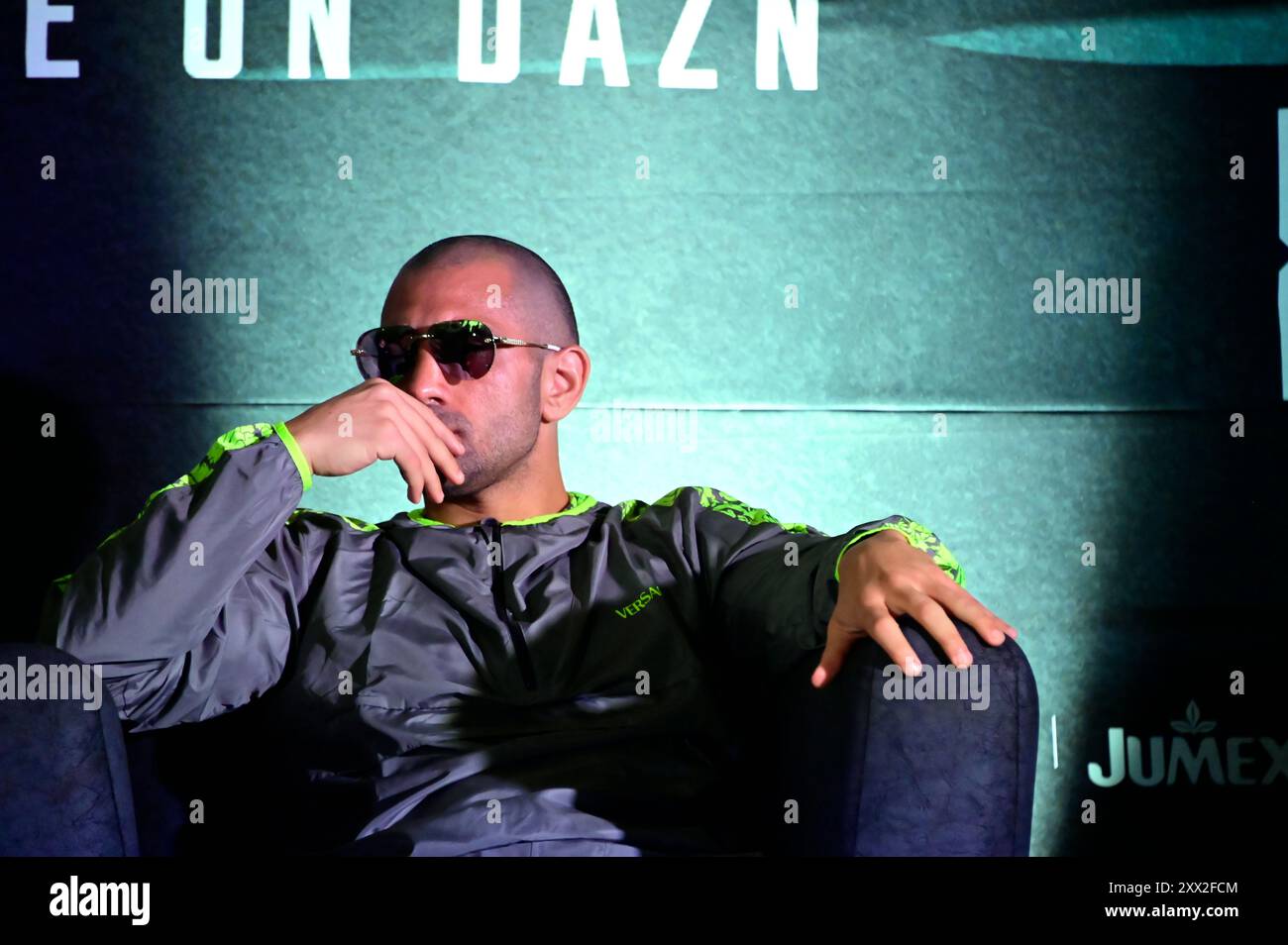 Mexiko-Stadt, Mexiko. August 2024. Boxer John Gotti III. Sprach während einer Pressekonferenz vor dem Kampf von Floyd Mayweather Jr gegen John Gotti III. Am 21. August 2024 in Mexiko-Stadt. (Foto: Carlos Tischler/Eyepix Group/SIPA USA) Credit: SIPA USA/Alamy Live News Stockfoto