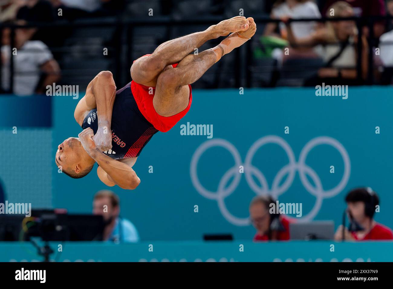 Paris, Frankreich. 31. Juli 2024. PARIS, FRANKREICH - JULI 31: Joe Fraser vom Team Großbritannien tritt an der Qualifikation der Männer während des 5. Tages der künstlerischen Turnen - Olympischen Spiele Paris 2024 in der Bercy Arena am 31. Juli 2024 in Paris an. (Foto: Joris Verwijst/BSR Agency) Credit: BSR Agency/Alamy Live News Stockfoto