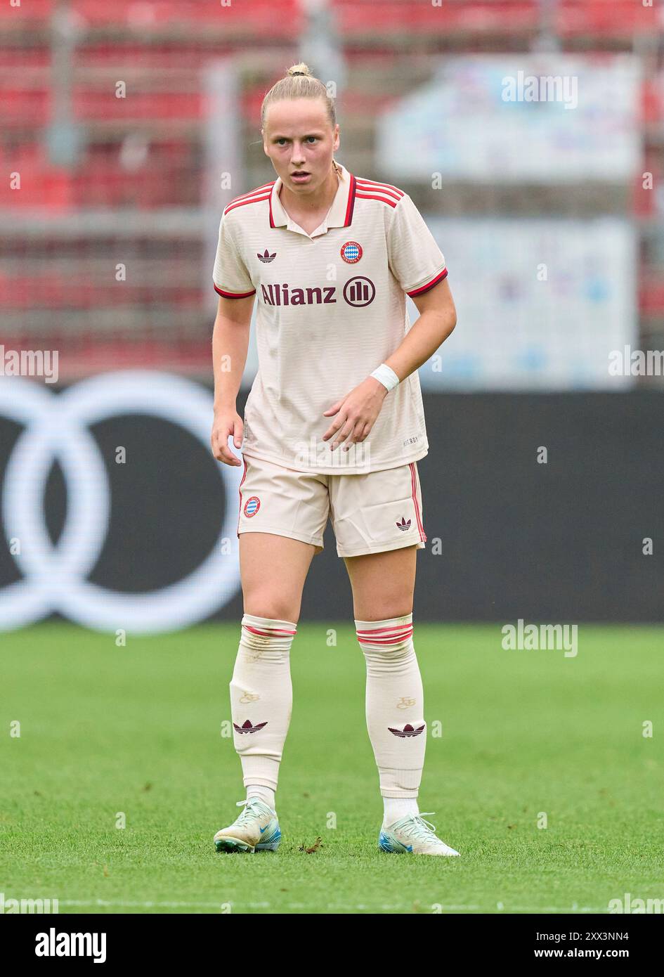 Franziska Kett, FCB Women 20 im Frauenfußballspiel FC BAYERN MÜNCHEN – JUVENTUS TURIN 0-0 am 20. August 2024 in München. Saison 2024/2025, 1.Bundesliga, FCB, München, Google Pixel, Frauen Bundesliga Spieltag x, x.. Spieltag-Fotograf: Peter Schatz Stockfoto