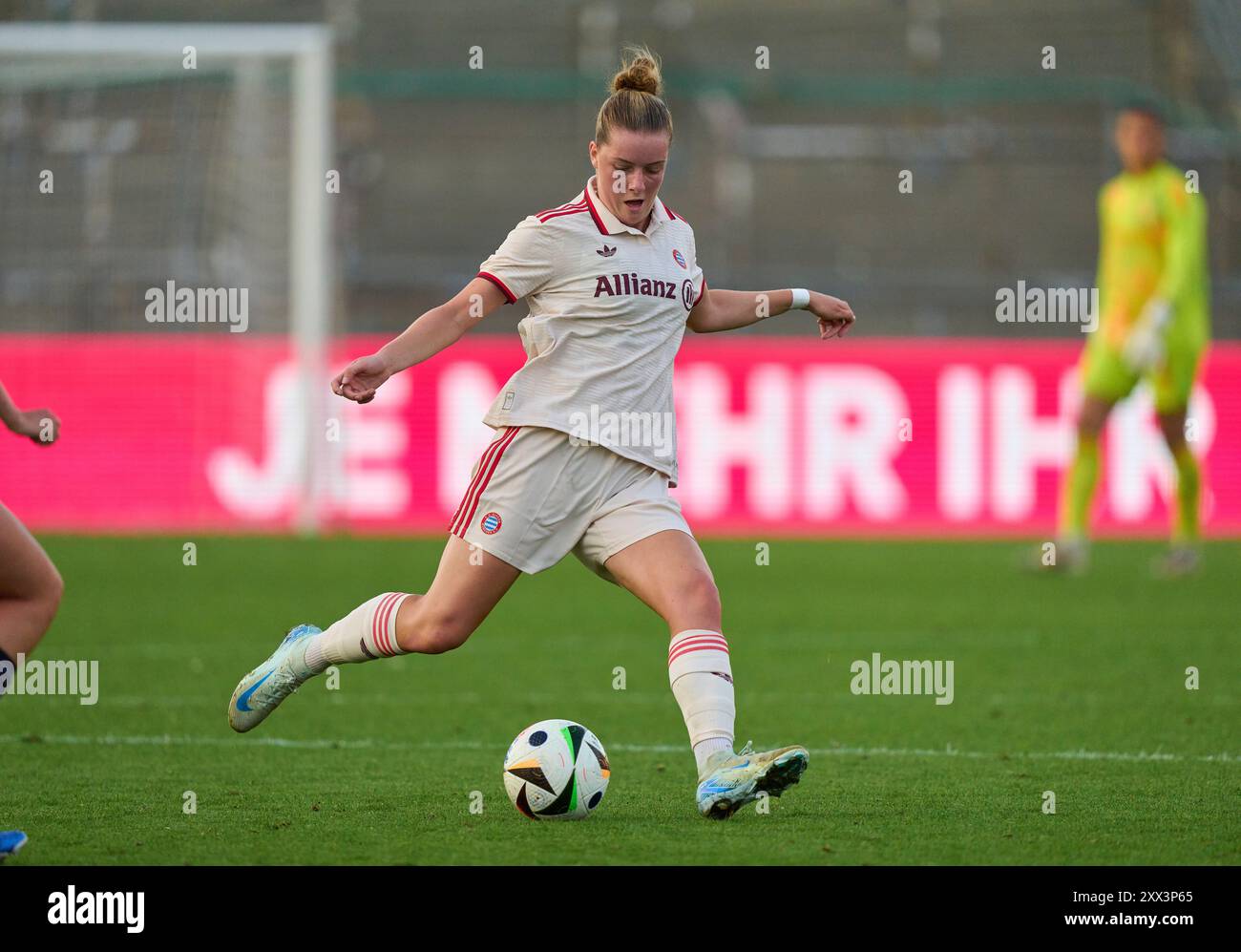 Franziska Kett, FCB Women 20 im Frauenfußballspiel FC BAYERN MÜNCHEN – JUVENTUS TURIN 0-0 am 20. August 2024 in München. Saison 2024/2025, 1.Bundesliga, FCB, München, Google Pixel, Frauen Bundesliga Spieltag x, x.. Spieltag-Fotograf: Peter Schatz Stockfoto