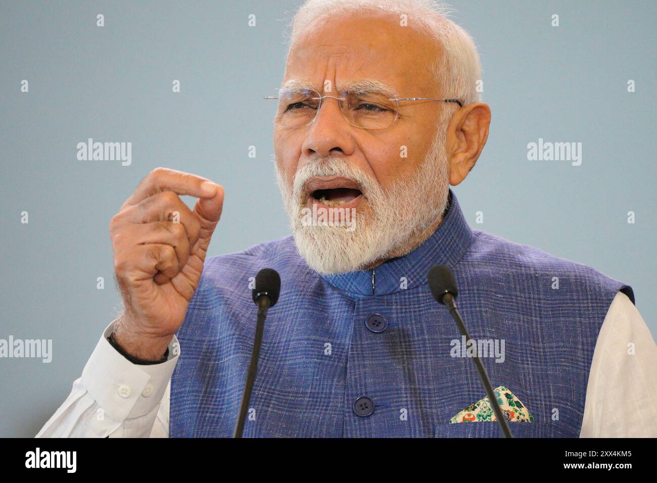 Warschau, Polen. August 2024. Narendra Modi spricht während einer Pressekonferenz in Warschau am 22. August 2024. Modi ist auf einem zweitägigen Besuch in Polen, danach wird er Kiew, Ukraine, besuchen. (Foto: Jaap Arriens/SIPA USA) Credit: SIPA USA/Alamy Live News Stockfoto