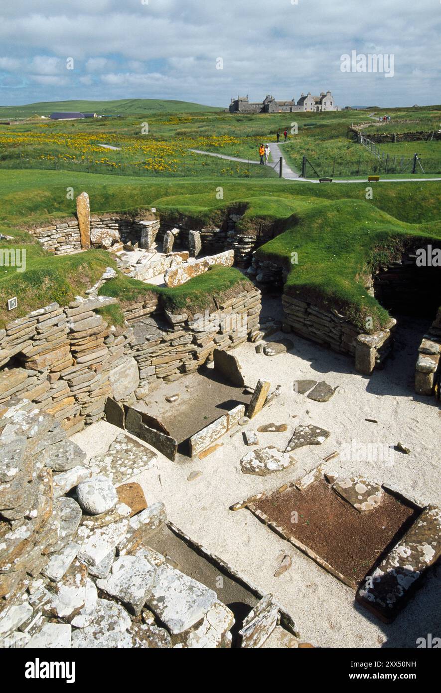 Neolithisches Haus, Skara Brae das neolithische Dorf liegt bei Sandwick, West Mainland Orkney, Orkney, August Stockfoto