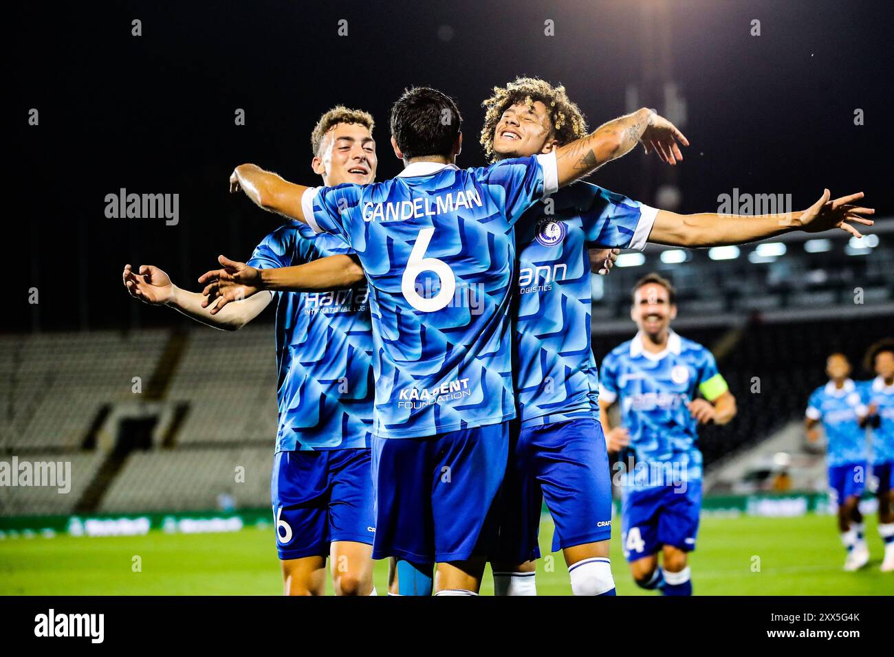 Belgrad, Serbien. August 2024. Gent’s Omri Gandelman feiert nach einem Fußballspiel zwischen dem serbischen FK Partizan Belgrad und der belgischen KAA Gent am Donnerstag, den 22. August 2024, in Belgrad, Serbien, das erste Spiel der Play-offs für die UEFA Conference League. BELGA FOTO NIKOLA KRSTIC Credit: Belga Nachrichtenagentur/Alamy Live News Stockfoto