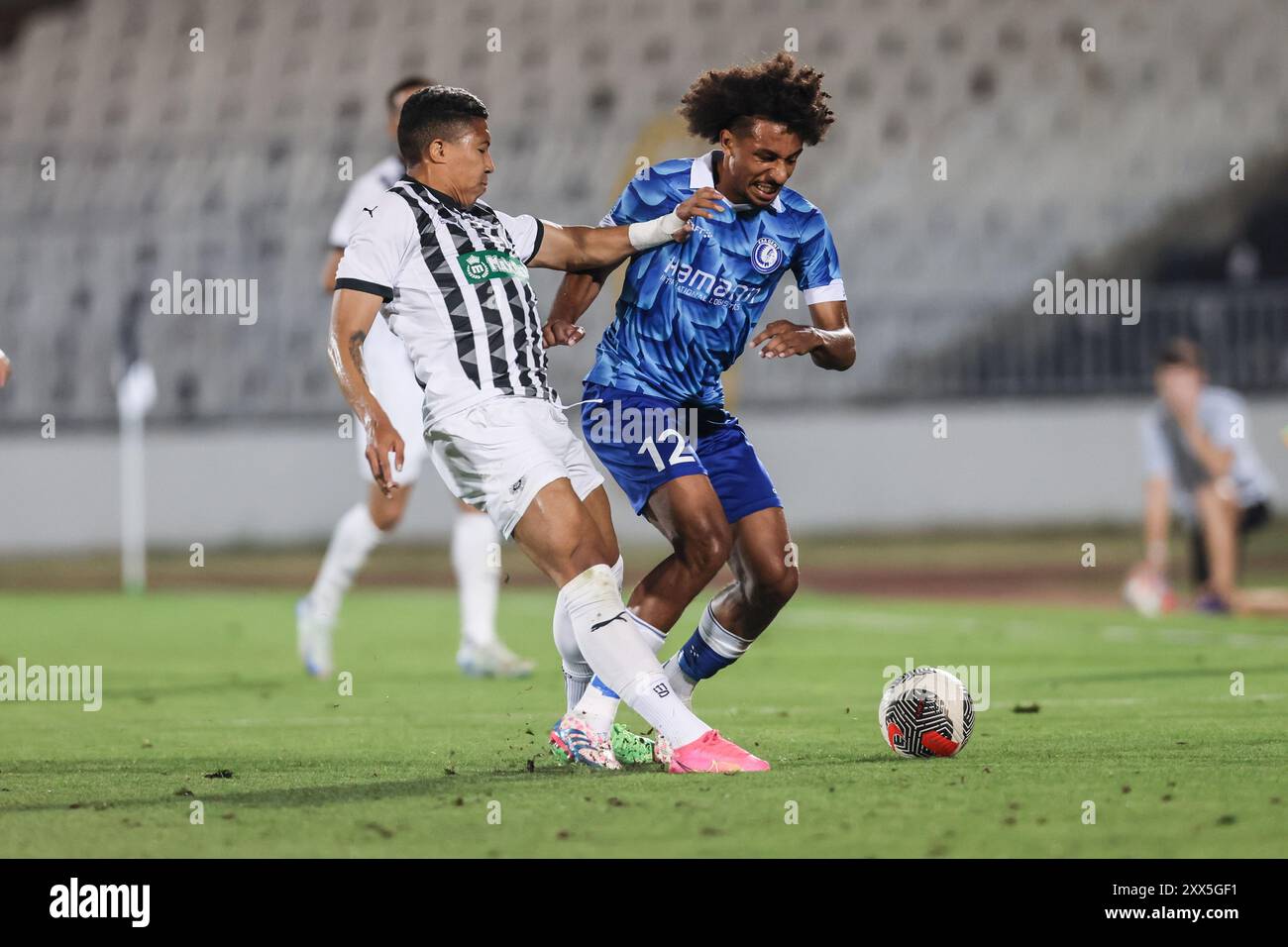 Belgrad, Serbien. August 2024. Gent’s Hugo Gambor wurde während eines Fußballspiels zwischen dem serbischen FK Partizan Belgrad und der belgischen KAA Gent am Donnerstag, den 22. August 2024, in Belgrad, Serbien, als erstes Leg der Play-offs für die UEFA Conference League gezeigt. BELGA FOTO NIKOLA KRSTIC Credit: Belga Nachrichtenagentur/Alamy Live News Stockfoto