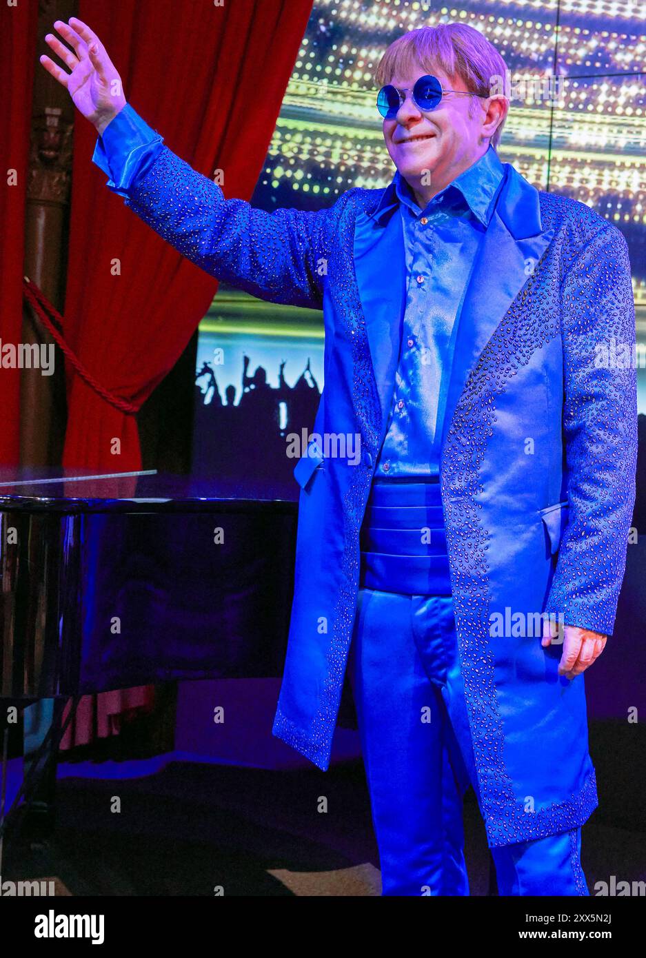 Sir Elton John Figur im Wachsfigurenmuseum in Barcelona, Spanien Stockfoto