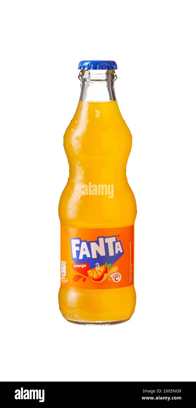 Fanta im glas Ausgeschnittene Stockfotos und -bilder - Alamy