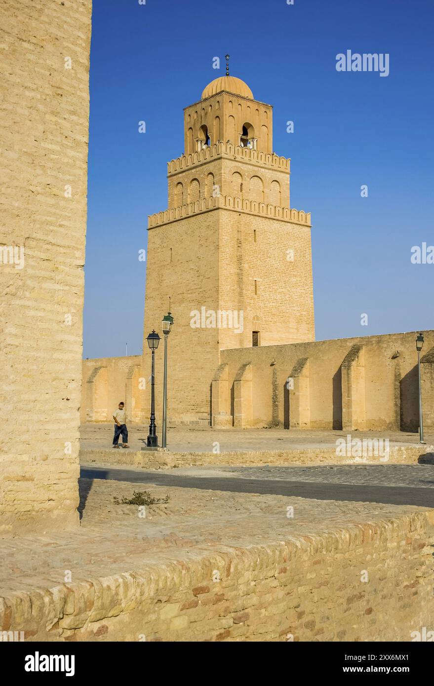 Die Sidi Oqba Moschee in Kairouan, auch bekannt als die große Moschee Stockfoto