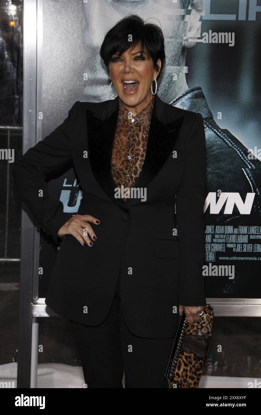 Kris Jenner bei der Premiere von „Unknown“ in Los Angeles am 16. Februar 2011 im Mann Village Theatre in Westwood. Quelle: Lumeimages.com Stockfoto