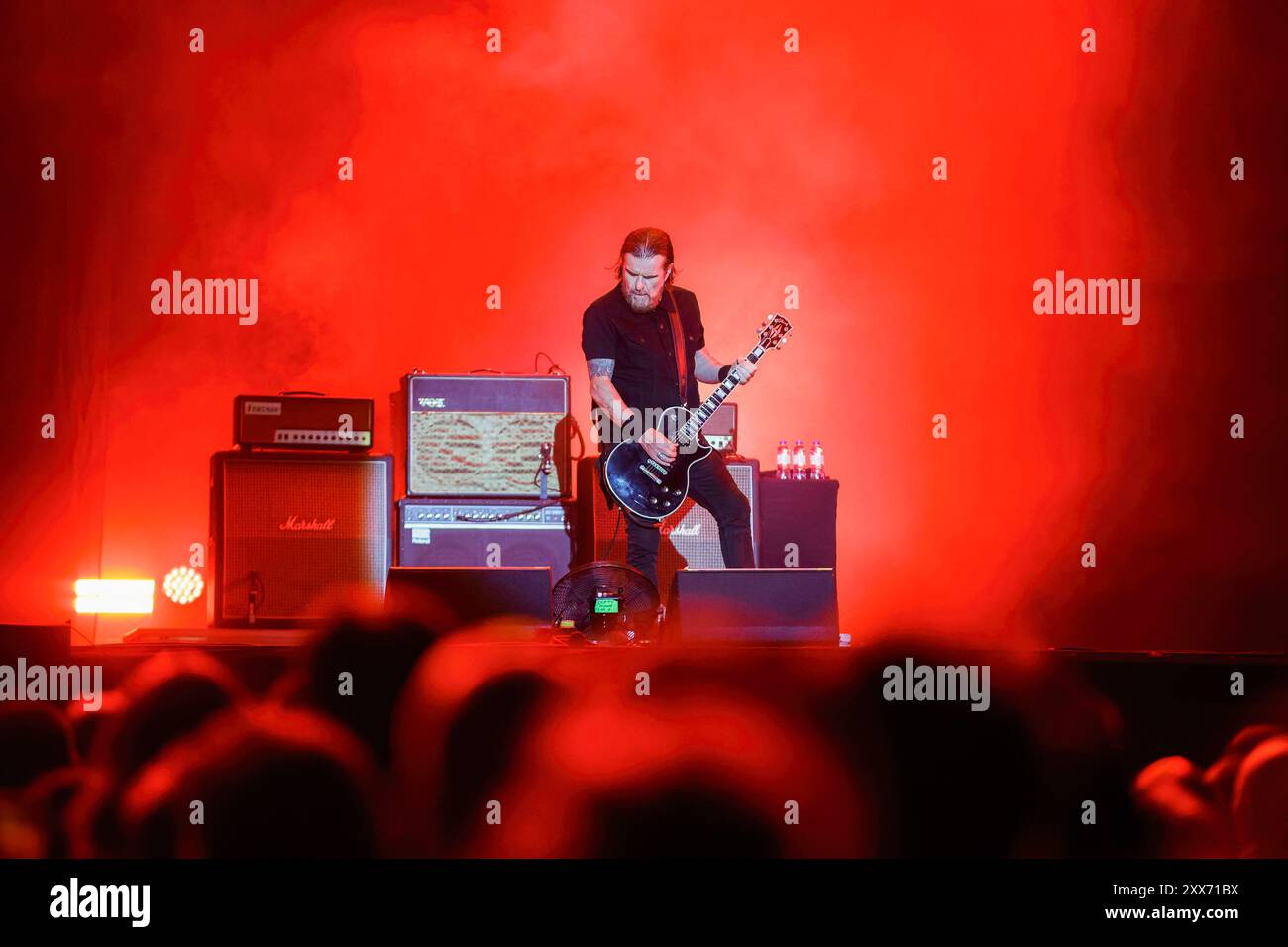 Porto, Portugal. August 2024. Billy Duffy, Leadgitarrist der englischen Rockband The Cult, tritt am 2. Tag des Musikfestivals Vilar de Mouros vom 21. Bis 24. August 2024 im Norden Portugals auf. (Foto: Diogo Baptista/SOPA Images/SIPA USA) Credit: SIPA USA/Alamy Live News Stockfoto