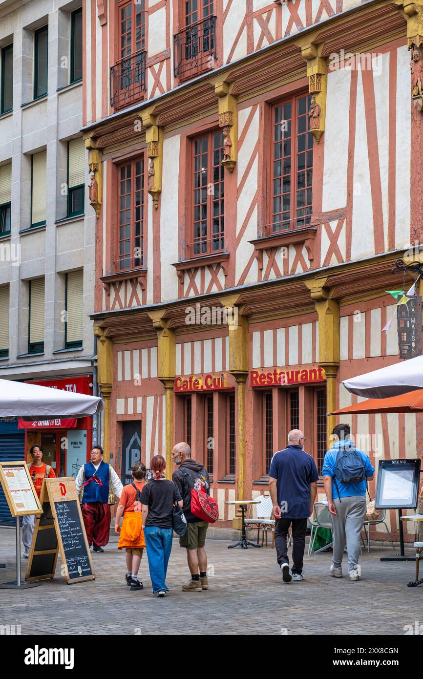 Frankreich, Loire Atlantique, Nantes, historisches und lebhaftes Viertel von Bouffay, Apothicaries House aus dem 15. Jahrhundert oder Exchange House Stockfoto