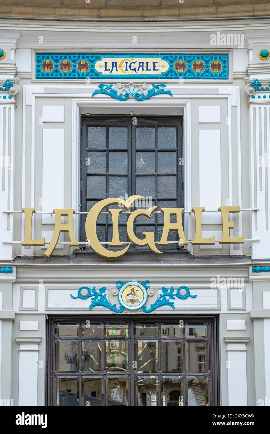 Frankreich, Loire Atlantique, Nantes, Graslin Square, La Cigale Brasserie, die 1895 vom Architekten und Keramiker Emile Libaudière im Jugendstilstil entworfen wurde Stockfoto