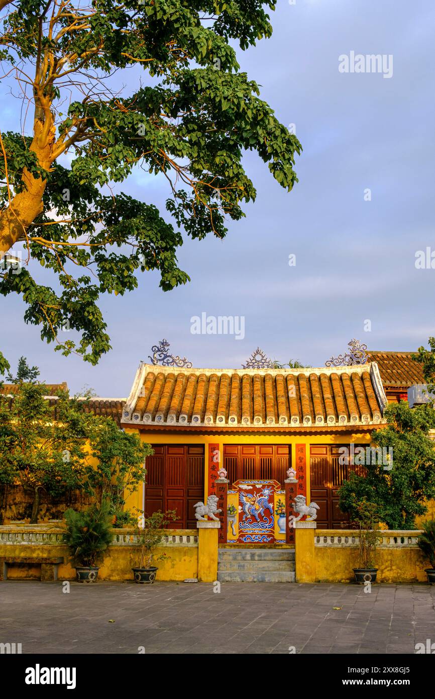 Vietnam, Provinz Quang Nam, Hoi an, Altstadt, auf der Liste des UNESCO-Weltkulturerbes, traditionelles Gemeindehaus Stockfoto