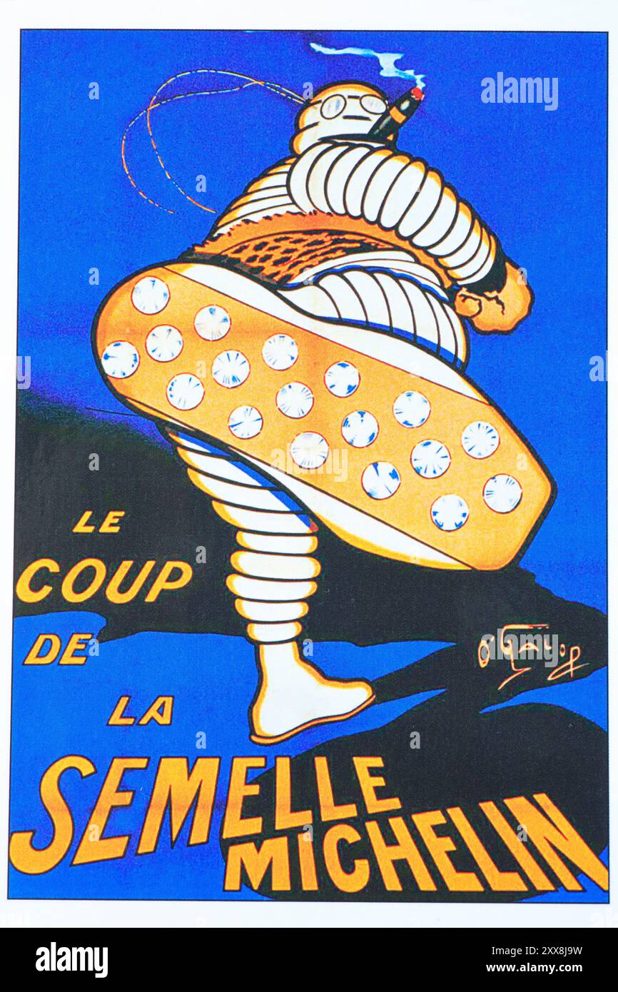 Frankreich, Puy de Dome, Clermont Ferrand, L'Aventure Michelin, Werbeplakat von 1905 mit dem berühmten Michelin-Mann von Illustrator O'Galop Stockfoto