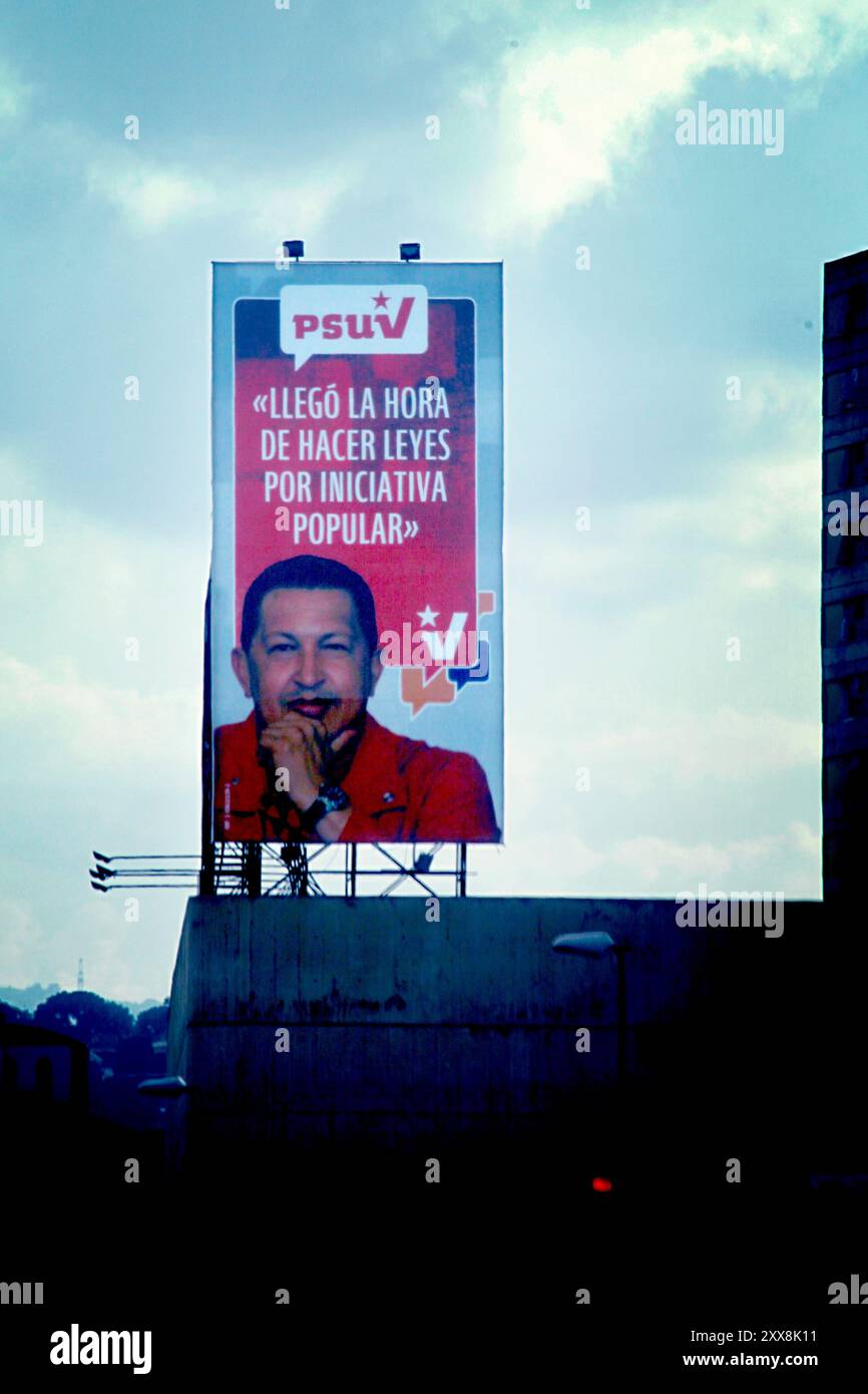 Lebensmittel werden in Venezuela zu einem politischen Thema, da die Regierung private Lebensmittelunternehmen verstaatlicht, die des Hortens beschuldigt werden. Stockfoto Lebensmittel werden in Venezuela zu einem politischen Thema, da die Regierung private Lebensmittelunternehmen verstaatlicht, die des Hortens beschuldigt werden. Stockfoto
