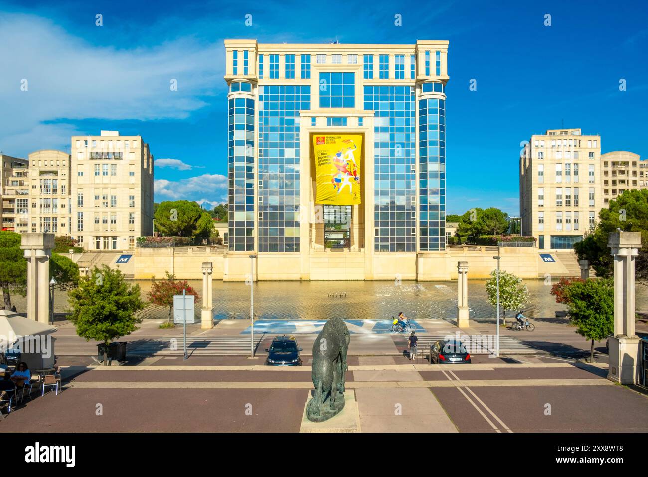 Frankreich, Herault, Montpellier, Antigone Viertel, entworfen vom katalanischen Architekten Ricardo Bofill, Hôtel de Region Stockfoto