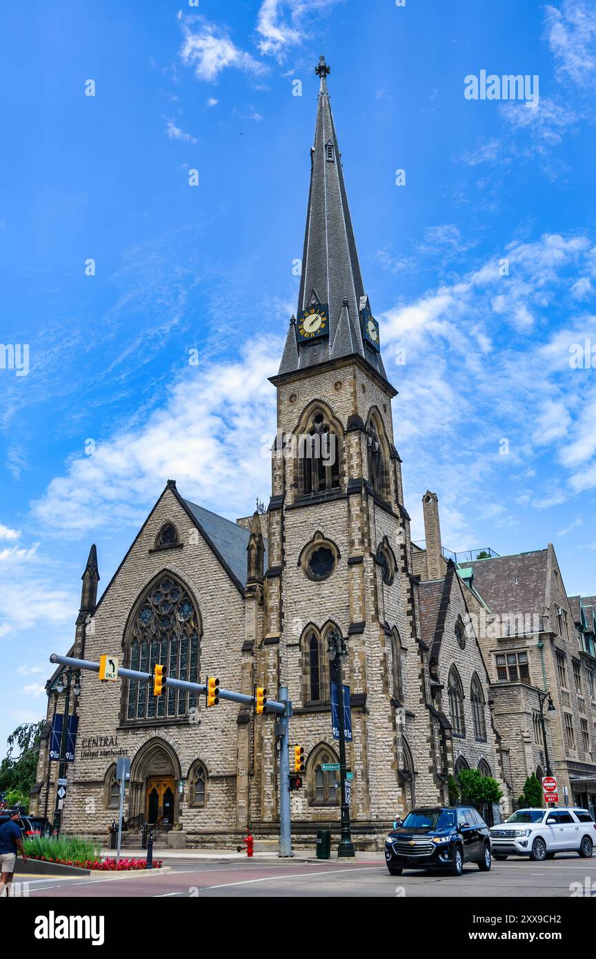 Detroit, USA - 13. Juni 2024: Außenarchitektur der Central United Methodist Church. Stockfoto