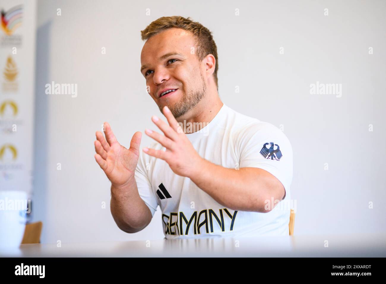 Stuttgart, Deutschland. August 2024. Para Athletics: Niko Kappels Medientag vor den Paralympischen Spielen in Paris 2024. Niko Kappel nimmt an einer Pressekonferenz Teil. Quelle: Tom Weller/dpa/Alamy Live News Stockfoto