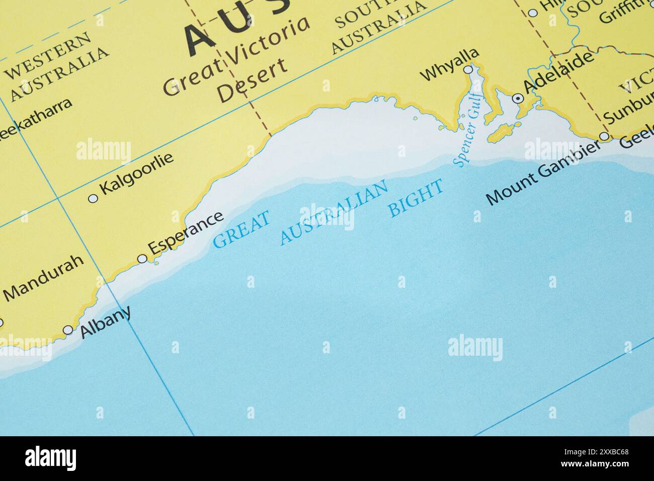 Makrofoto der Great Australian Bay Region mit Ländergrenzen und den wichtigsten Städten Stockfoto