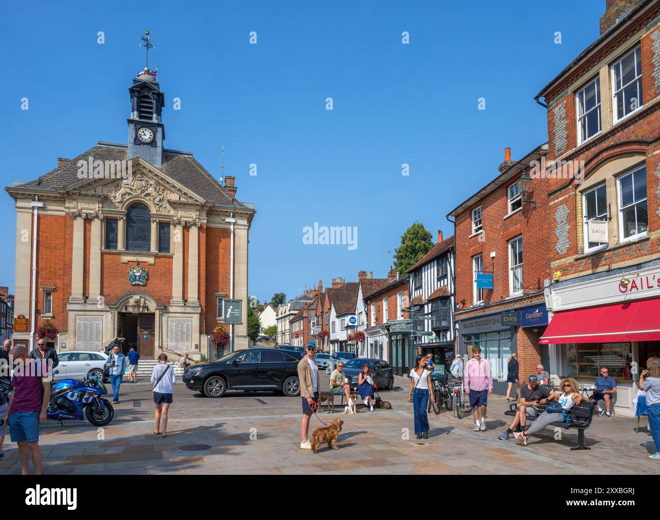 Marktplatz mit Blick auf das Rathaus, Henley-on-Thames, Oxfordshire, England, Großbritannien Stockfoto