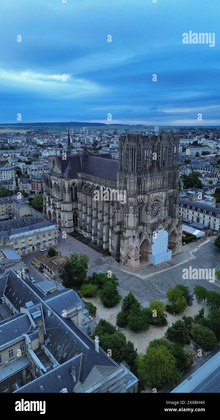 Drohnenfoto Kathedrale Reims Frankreich europa Stockfoto