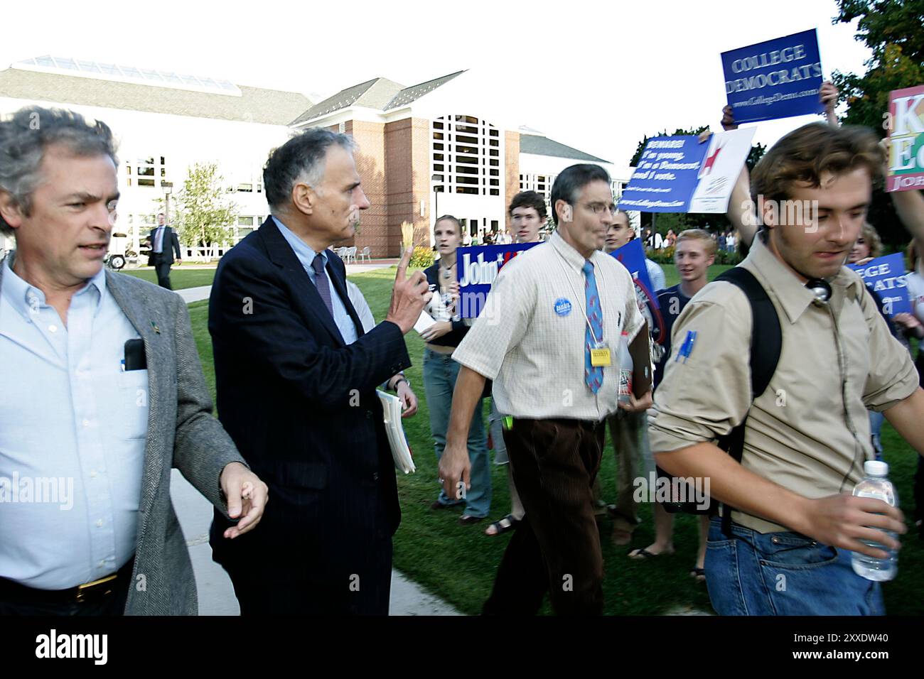 Der hoffnungsvolle Ralph Nader, der am Macalester College in St Paul, Minnesota, aktiv wurde. Stockfoto