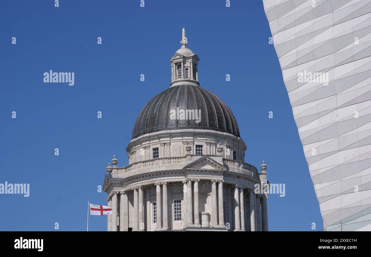 Blick Auf Die Hafenpromenade Von Liverpool 2011 Stockfoto