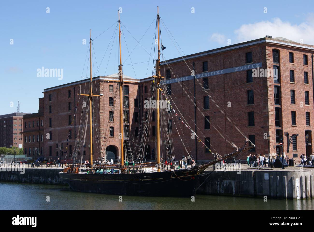 Blick Auf Die Hafenpromenade Von Liverpool 2011 Stockfoto