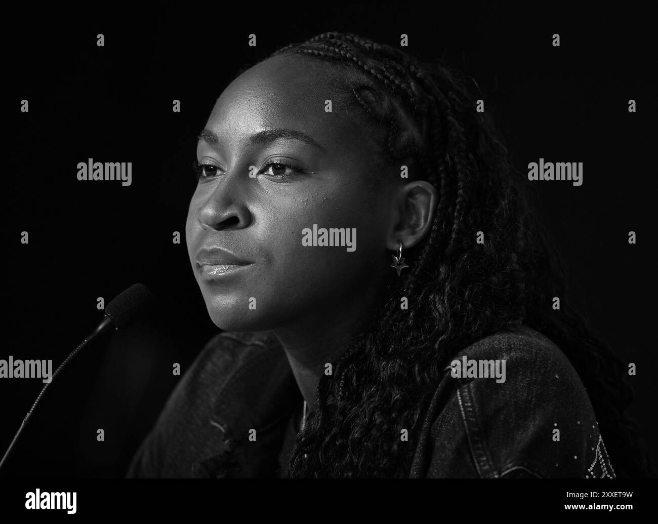 Flushing NY, USA. August 2024. Coco Gauff spricht am 23. August 2024 im USTA Billie Jean King National Tennis Center in Flushing Queens. Quelle: Mpi04/Media Punch/Alamy Live News Stockfoto