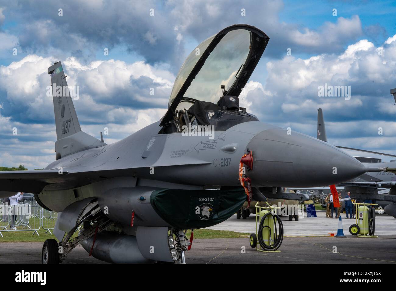 Farnborough, Hampshire - 24. Juli 2024: Farnborough International Airshow Mittwoch USAF F16 Stockfoto