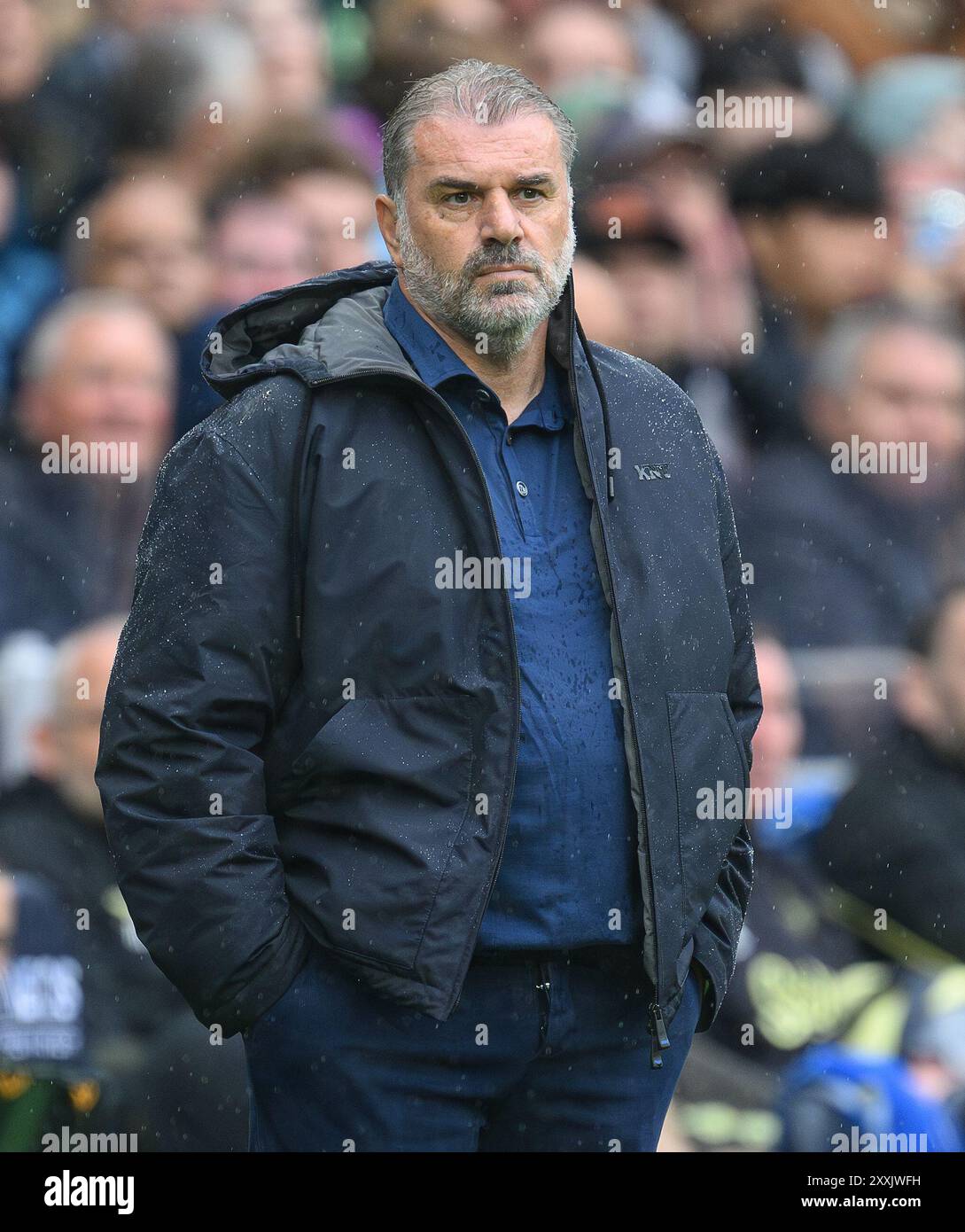 London, Großbritannien. August 2024 - Tottenham gegen Everton - Premier League - Tottenham Hotspur Stadium. Tottenham Manager Ange Postecoglou. Bildnachweis: Mark Pain / Alamy Live News Stockfoto