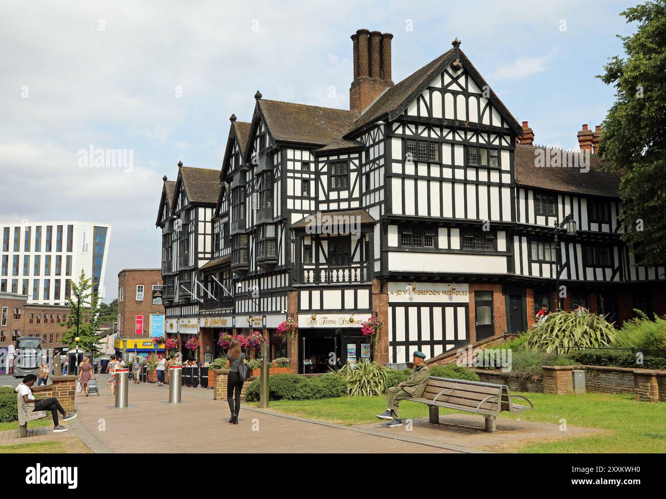 Hotel im Tudor Revival Stil in Coventry Stockfoto